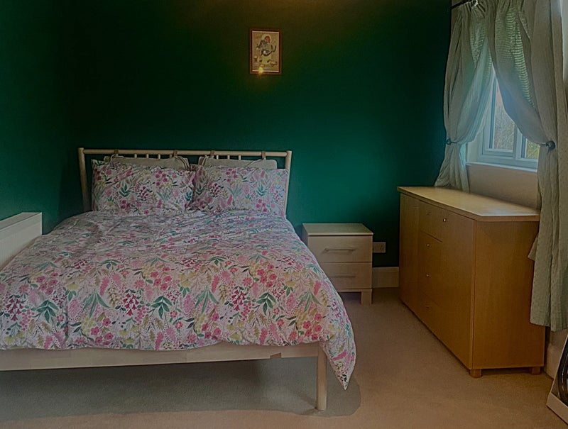 Photo 1: Large Double room 