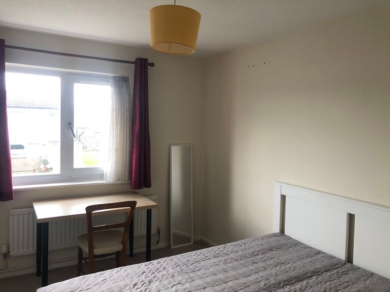 Photo 1: The room available 