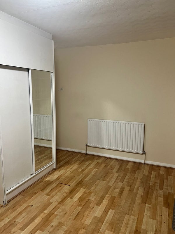 #39 2 Rooms available in 4 room house #39 Room to Rent from SpareRoom