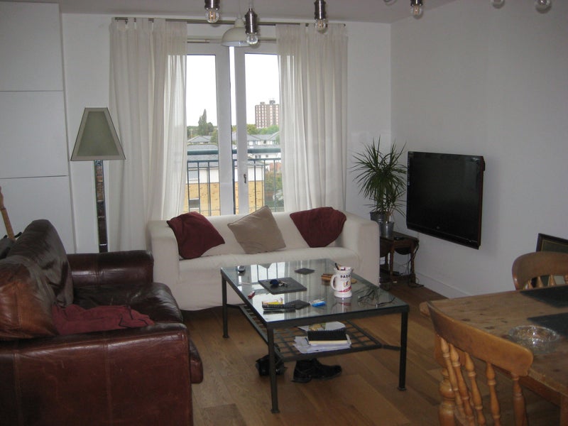 Photo 1: shared living room