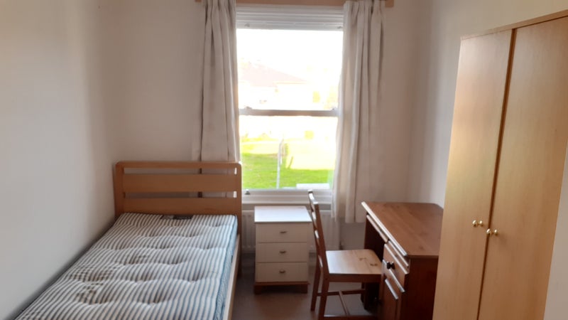 Photo 1: Bedroom, fully furnished