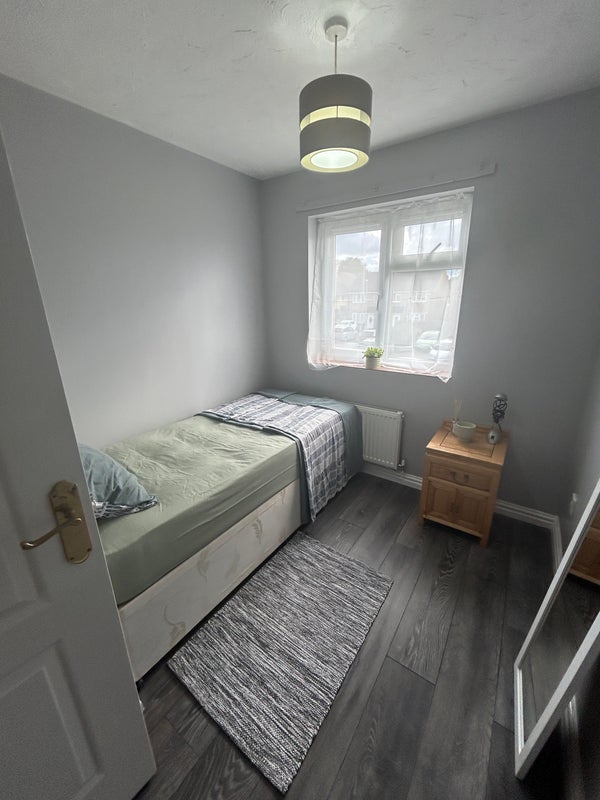 Photo 1: Entrance to Single Room 