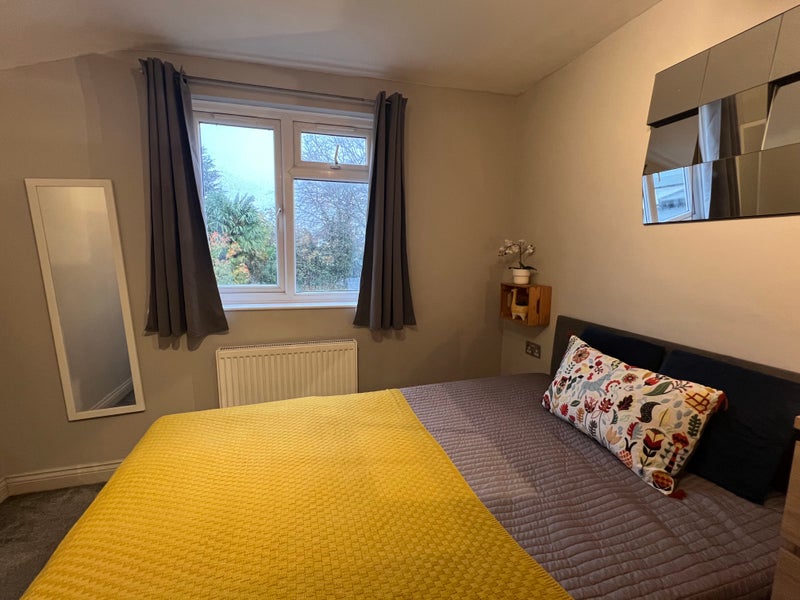 Photo 1: Double bedroom with its own bathroom