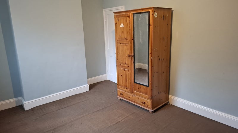 Photo 1: Furnished OR Unfurnished