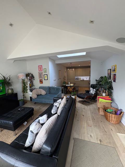 Photo 1: Living area