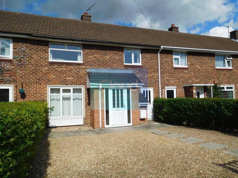 Photo 1: Front of property 