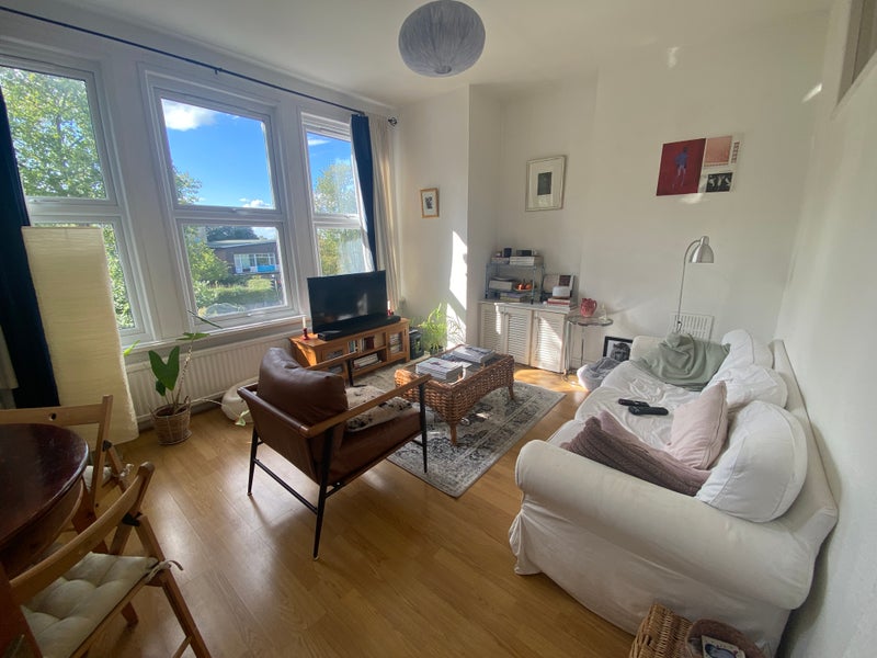 Photo 1: Living room