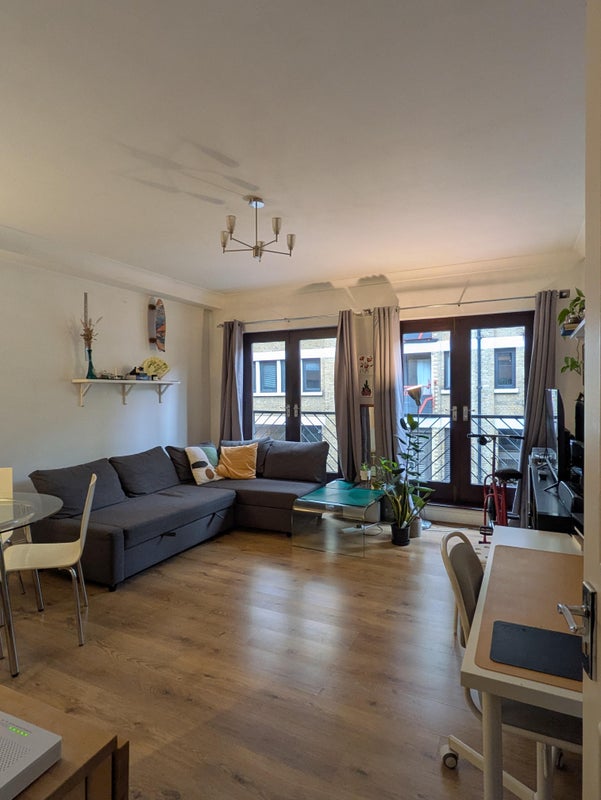 Photo 1: Living/dining