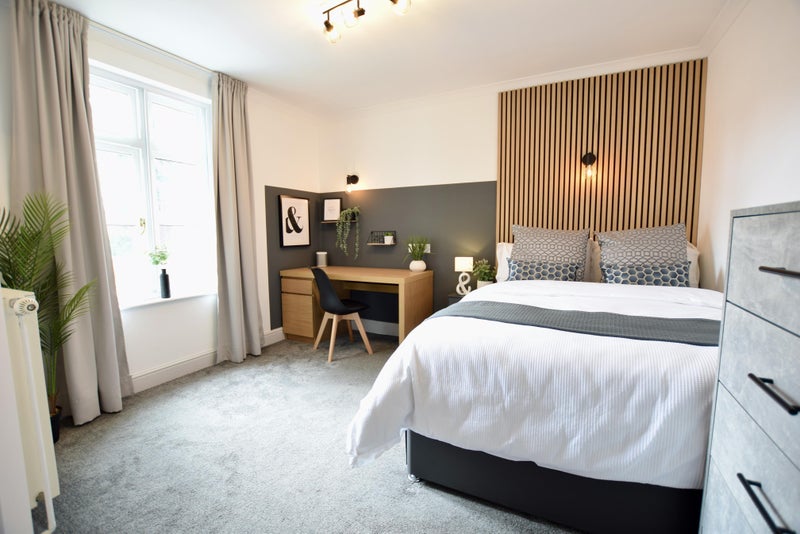 Photo 1: Available from 12th December, £890pcm