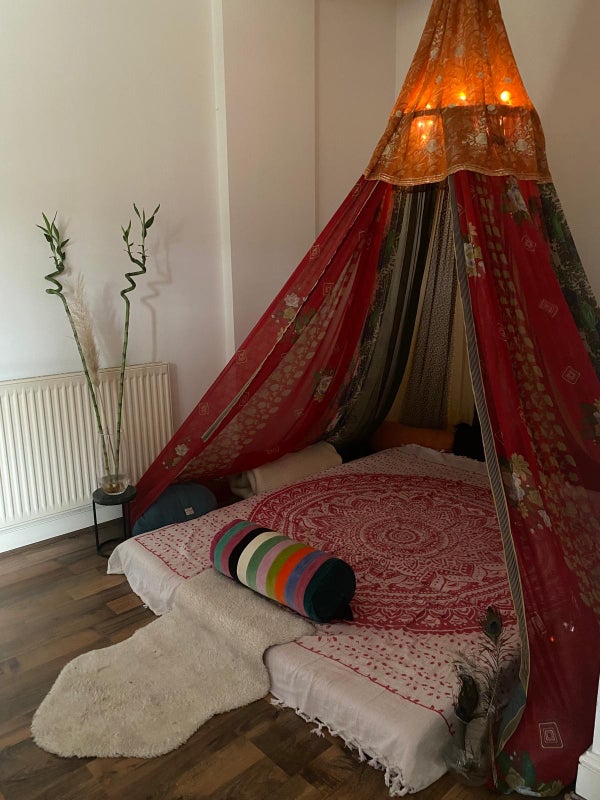 Photo 1: Lounge & relax 