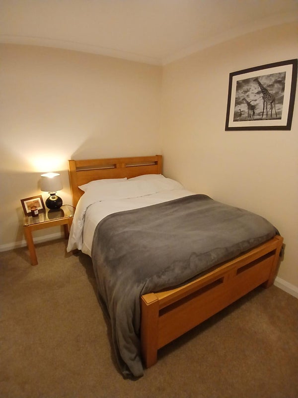 Photo 1: Double Bedroom