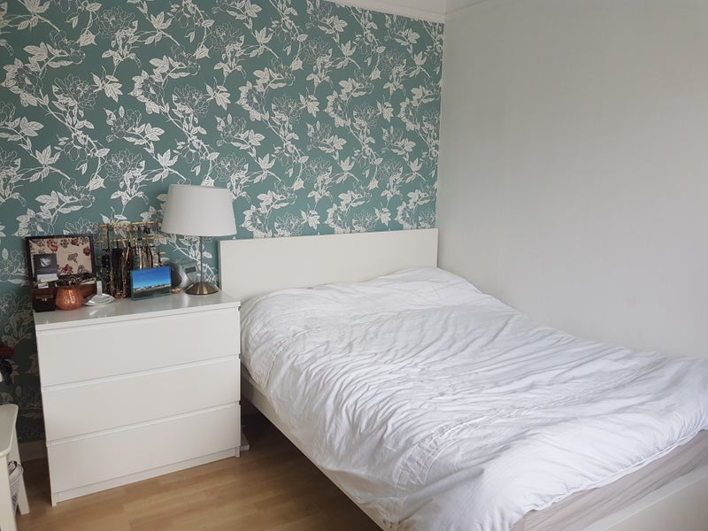 Photo 1: Double bedroom to rent