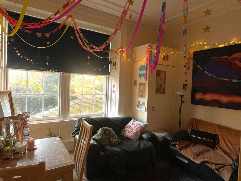 Photo 1: living room