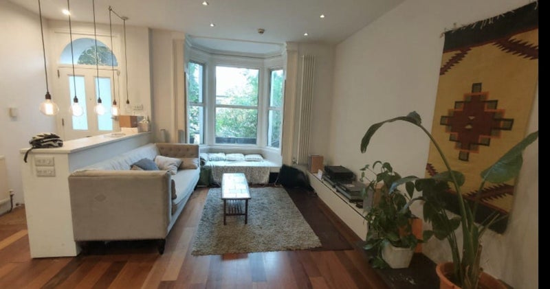 Photo 1: Living room