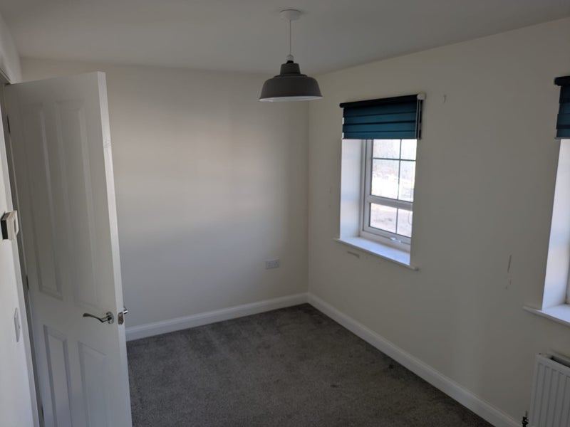 Photo 1: The double bedroom