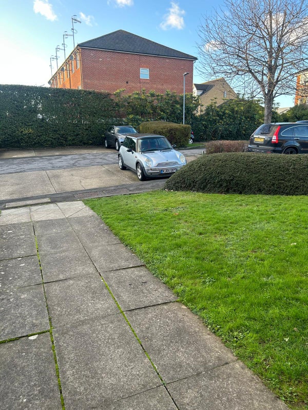 Photo 1: Allocated parking