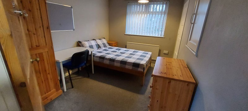Photo 1: Available Bedroom