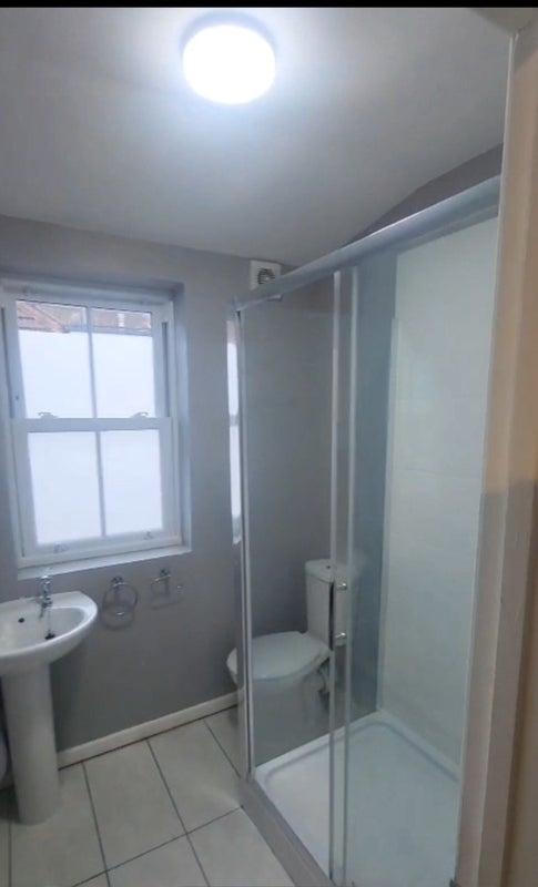 Photo 1: Your Bathroom