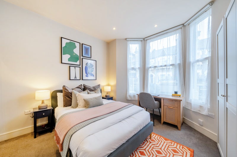 Photo 1: Bedroom 1 En-suite (£1517)