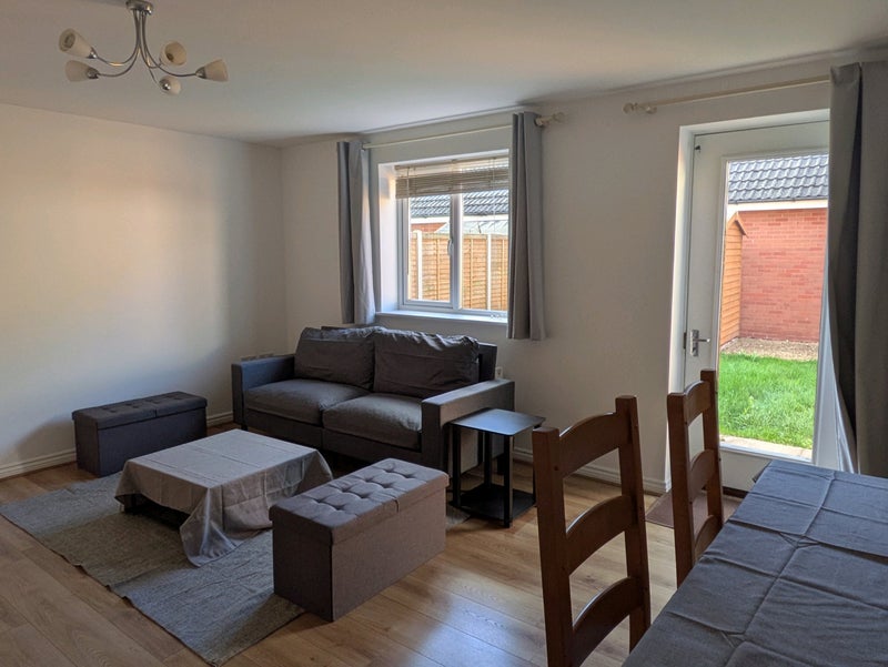 Photo 1: Living area