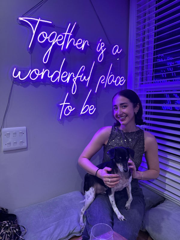 Photo 1: the dog is not mine! 