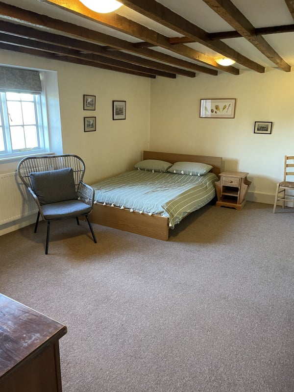 Photo 1: Different furniture available if required 