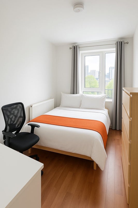 Photo 1: 1@7 with balcony £875pm