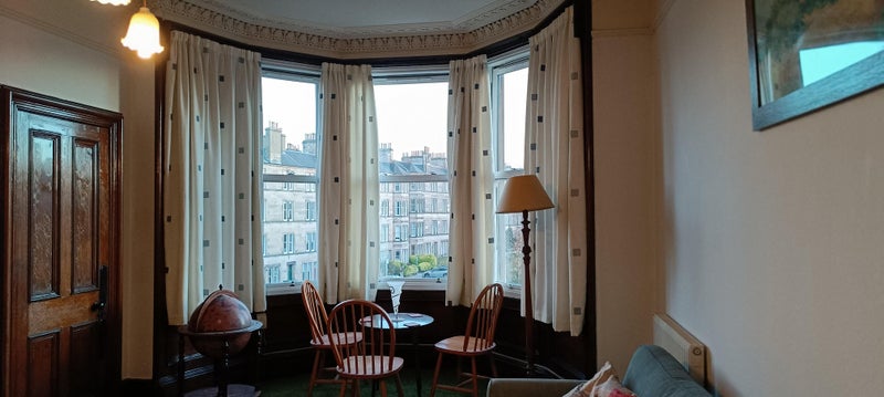 Photo 1: sitting room