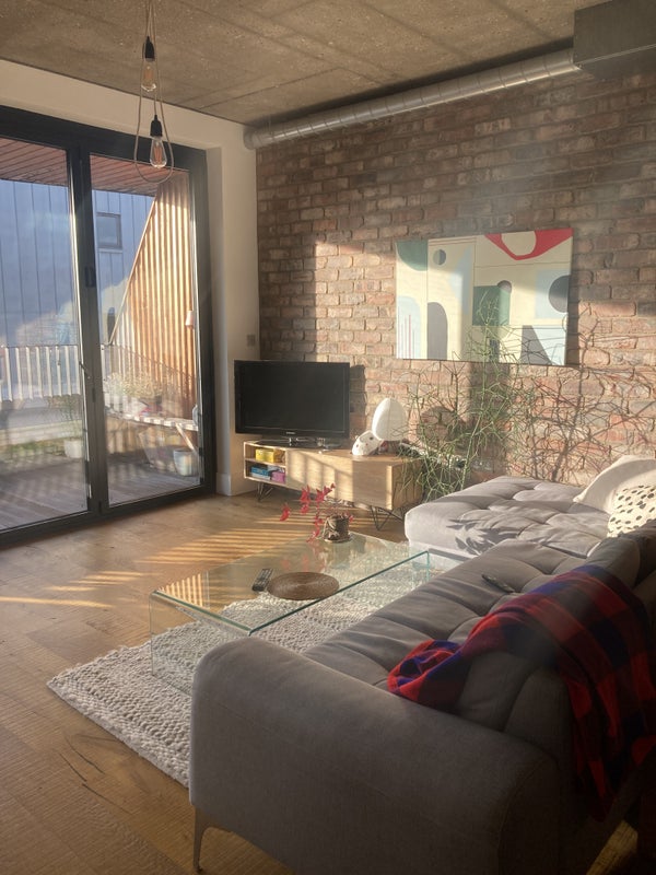 Photo 1: Living room