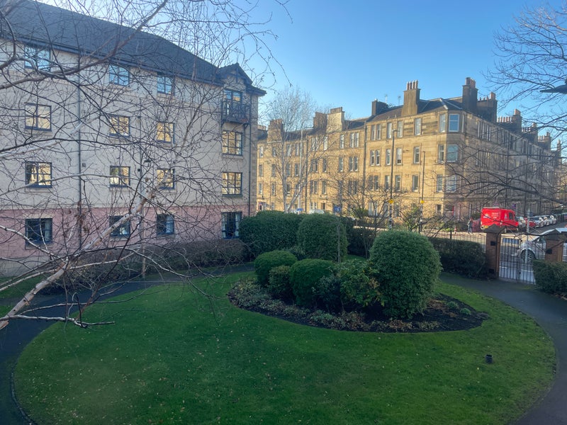 Photo 1: Communal Garden