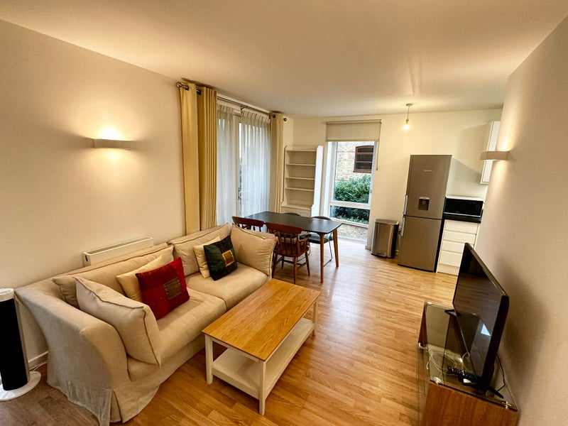 Photo 1: Living area