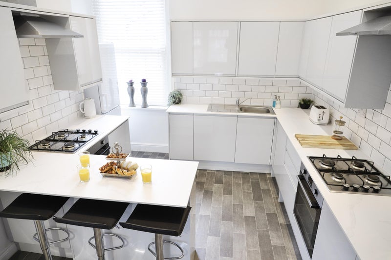 Photo 1: Fully Equipped kitchen so no need to bring anything if you don't want to!