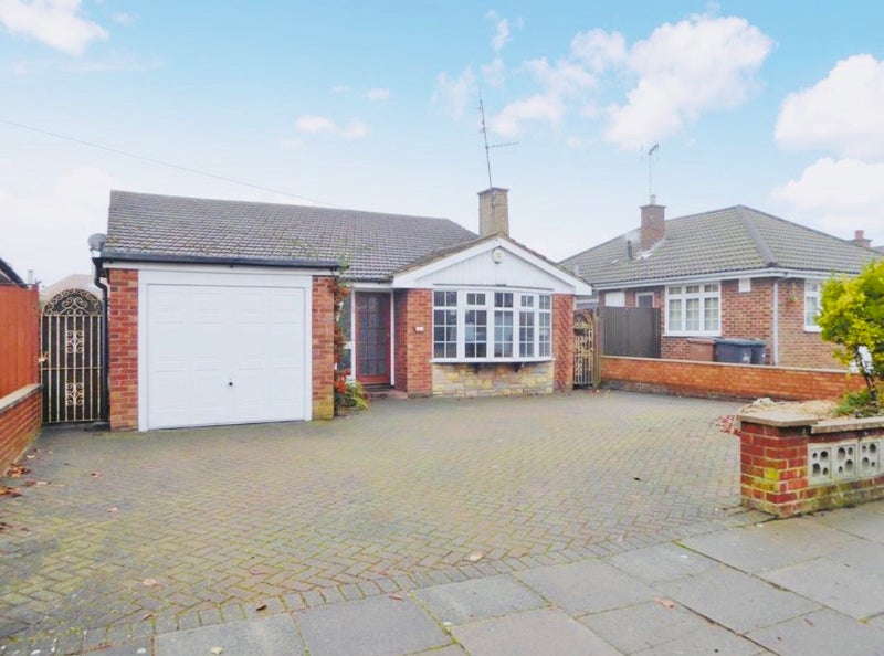 Photo 1: Detached Bungalow House with Parking facility 