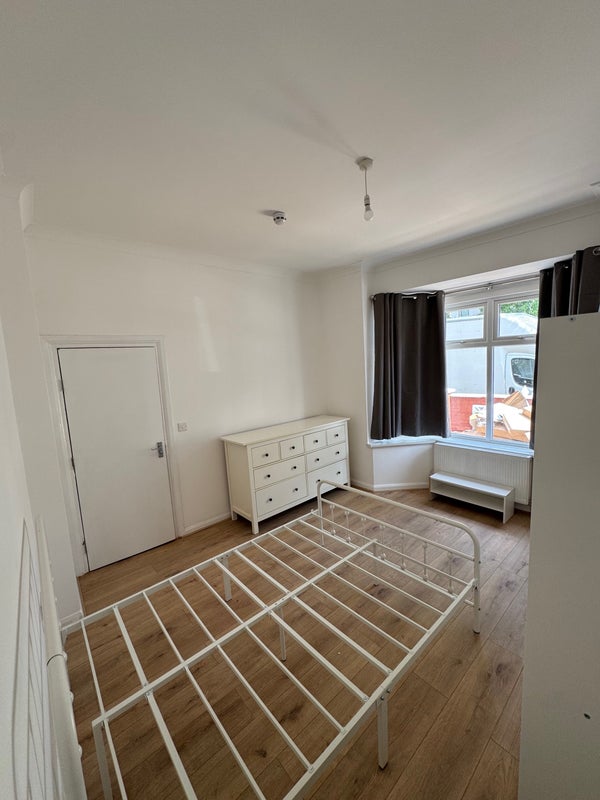 Photo 1: Double room 