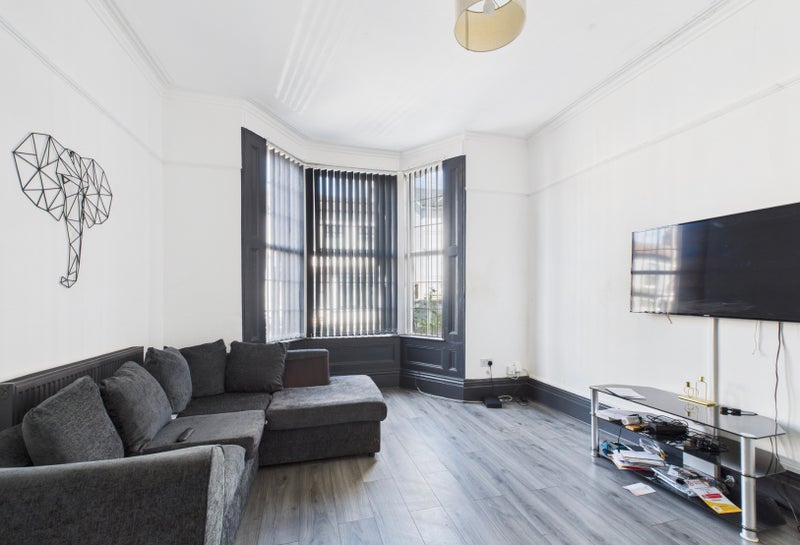 Photo 1: Living Room