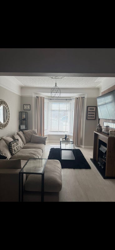 Photo 1: Living room