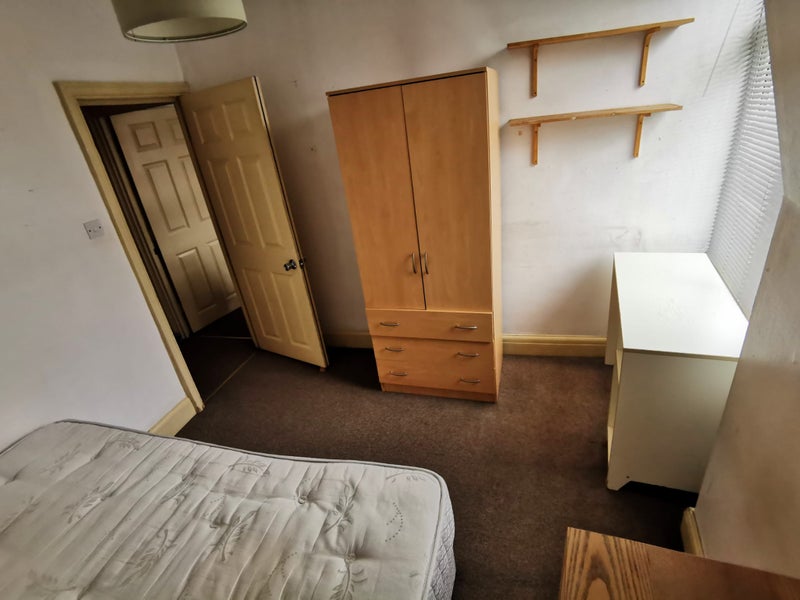 Photo 1: The room for rent