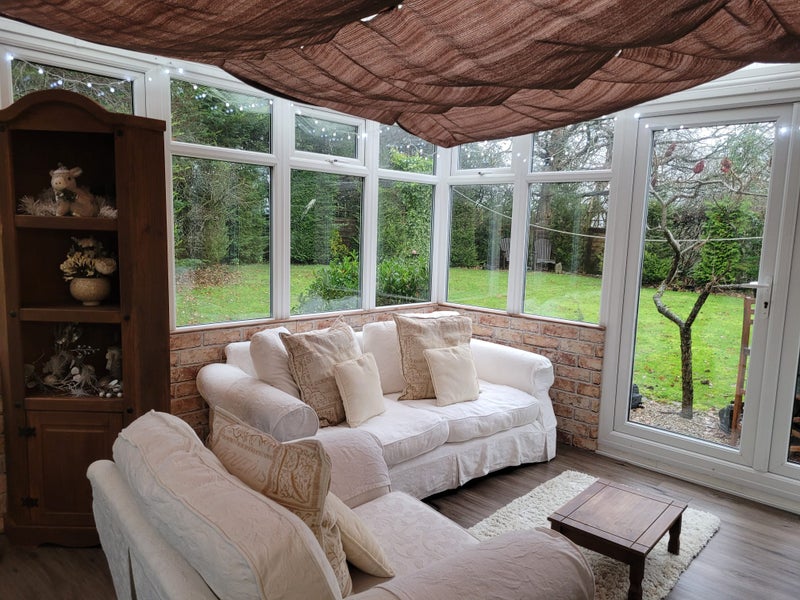 Photo 1: Shared conservatory