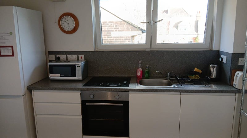 Photo 1: Kitchen