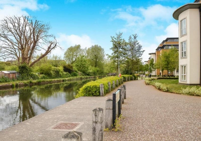 Photo 1: Gorgeous canal-side views and walks literally on your doorstep!