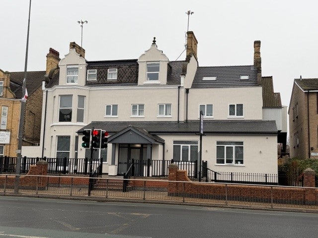 Photo 1: Front of House - Albert House