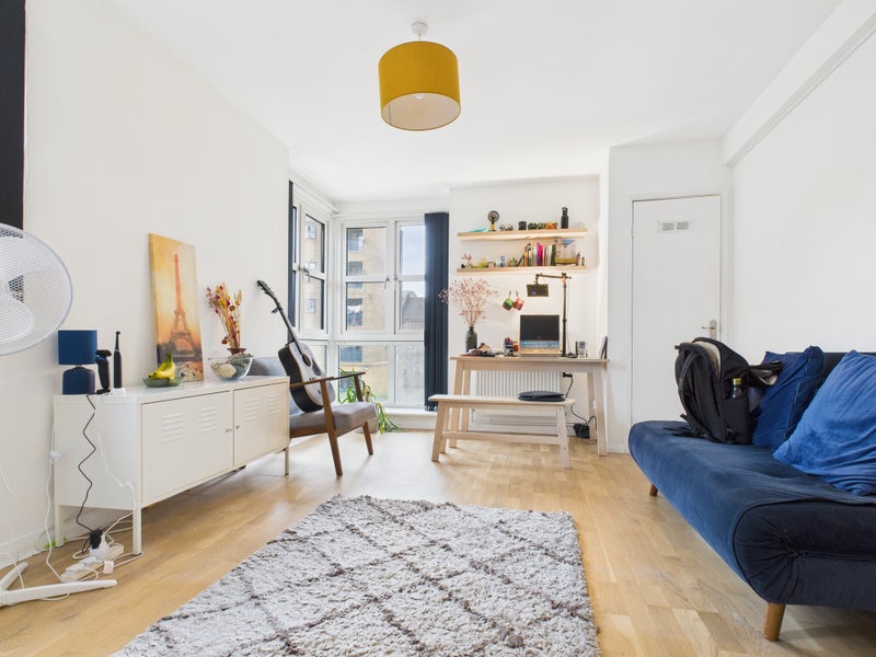 Photo 1: Sitting area view