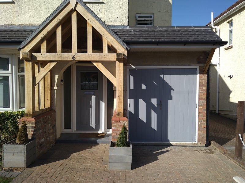 Photo 1: front of the house