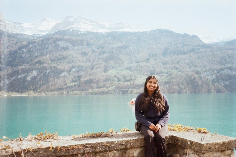 Photo 1: I love travelling! this is me in switzerland :) 