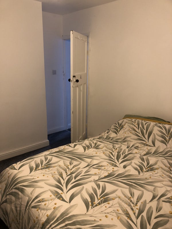 Photo 1: Your Room - plenty of sockets and USB ports. Room for shelves and desk. Plenty of wall space 