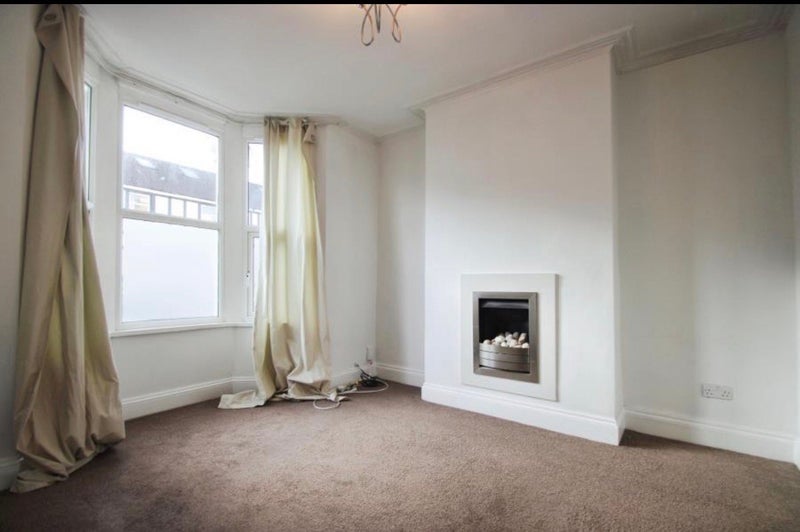 Photo 1: Living room