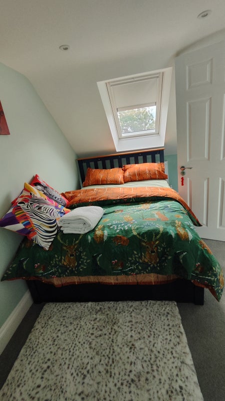 Photo 1: Your Bedroom