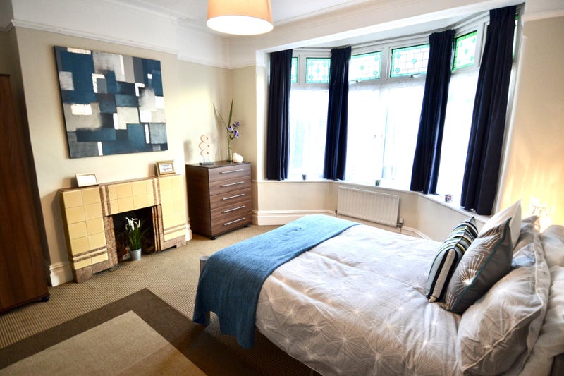 Photo 1: Room 1  All Bills Included £900 pcm