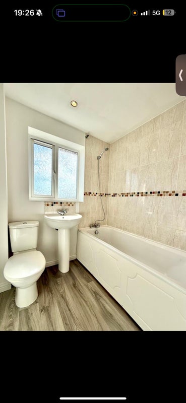 Photo 1: Bathroom