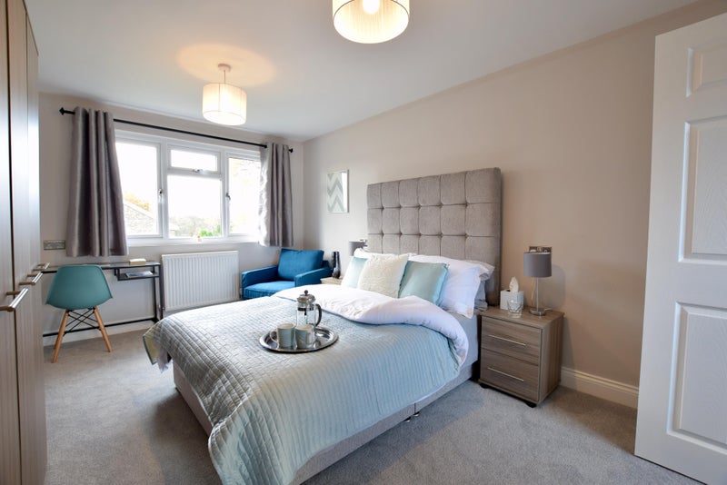 Photo 1: Available from 12th January, £880pcm